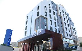 Golden Tulip Ana Dome Hotel